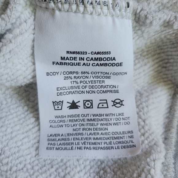 Nike Women's Gray Crewneck Sweater - Picture 10 of 11